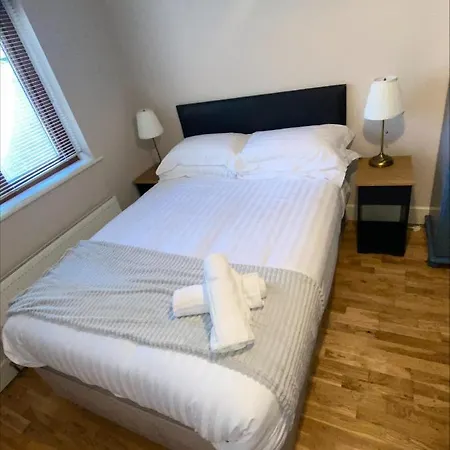 Vakantiehuis Cosy 4 Bedroom House With Rear Garden Patio Galway